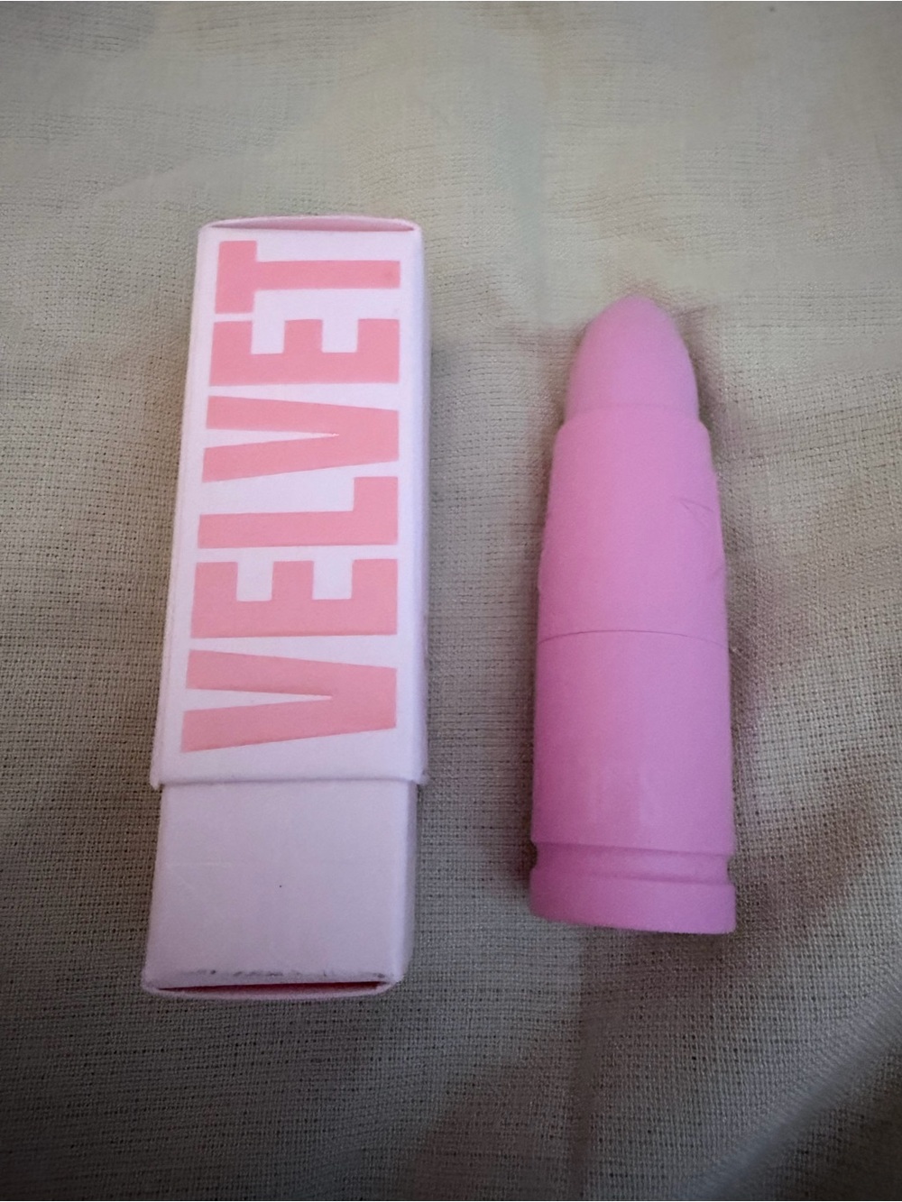 Jeffree Star Cosmetics Velvet Trap Lipstick - Jawbreaker